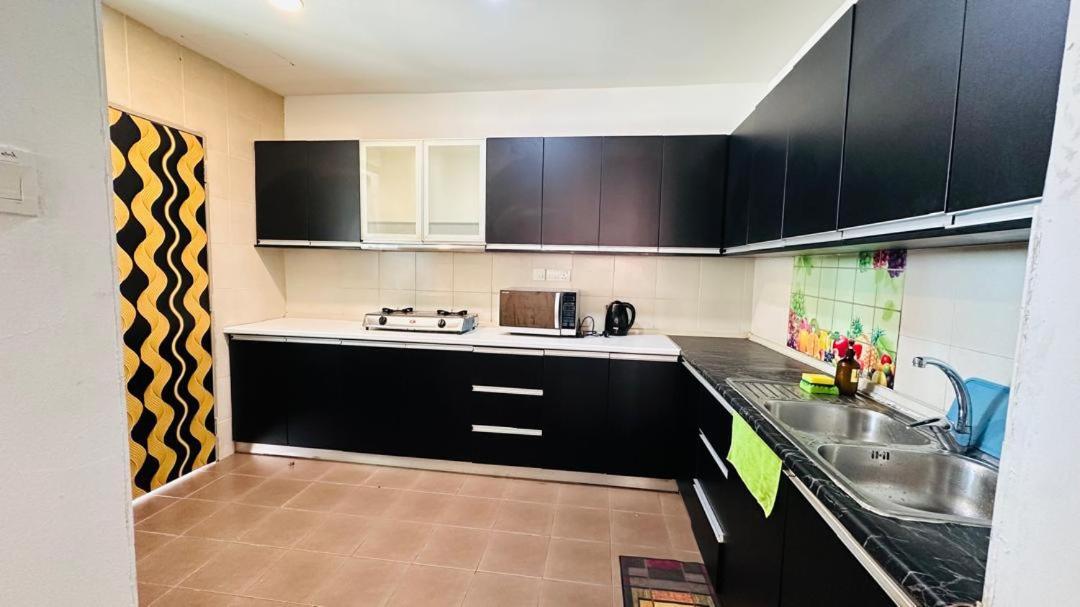 Taragon Service Apartment Kuala Lumpur Exterior foto