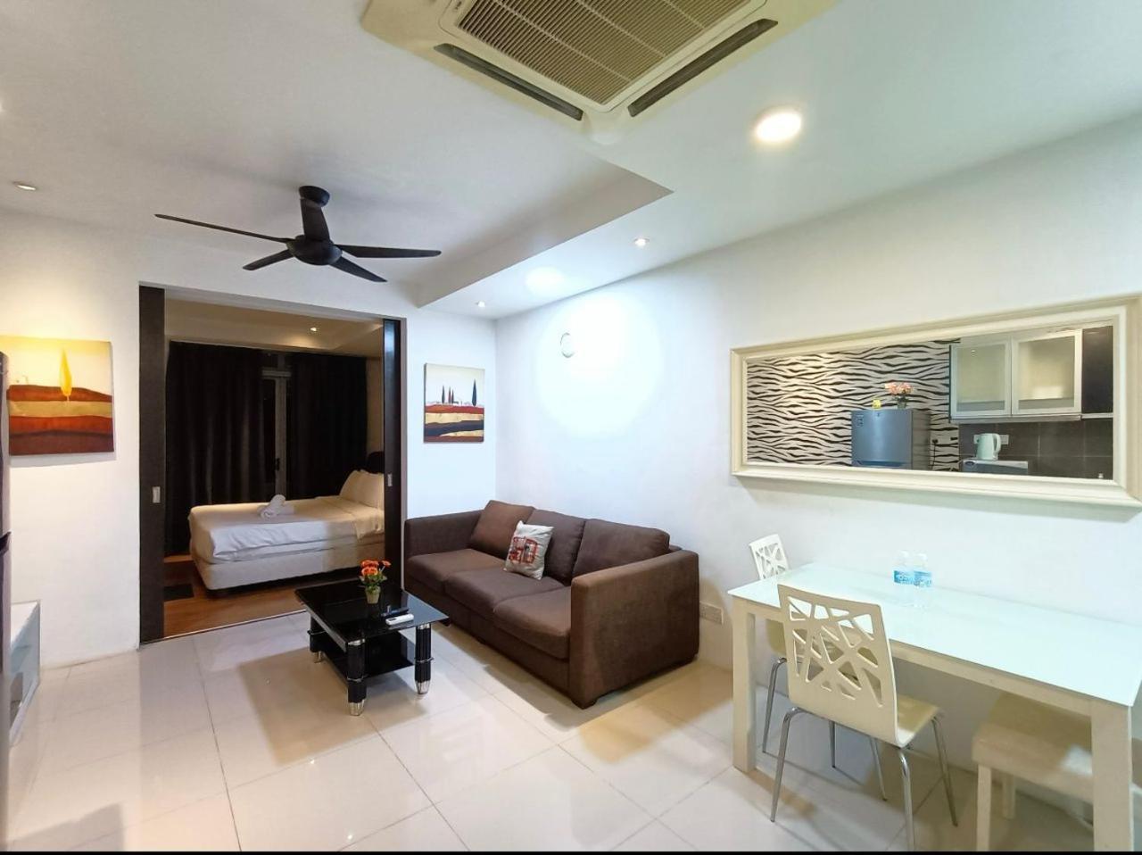 Taragon Service Apartment Kuala Lumpur Exterior foto